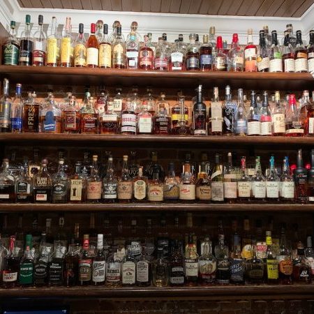 old-kentucky-bourbon-bar-3 old-kentucky-bourbon-bar-3